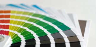 Jaka barwa światła do akwarium ciepła czy zimną? Jaka barwa światła do akwarium ciepła czy zimną?