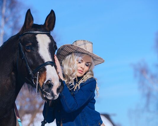 Czy można wozić dziecko w wiklinowym koszyku? Czy można wozić dziecko w wiklinowym koszyku?